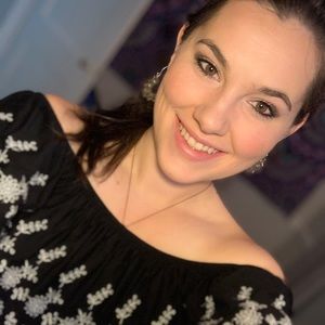 Meet your Posher, Jessica